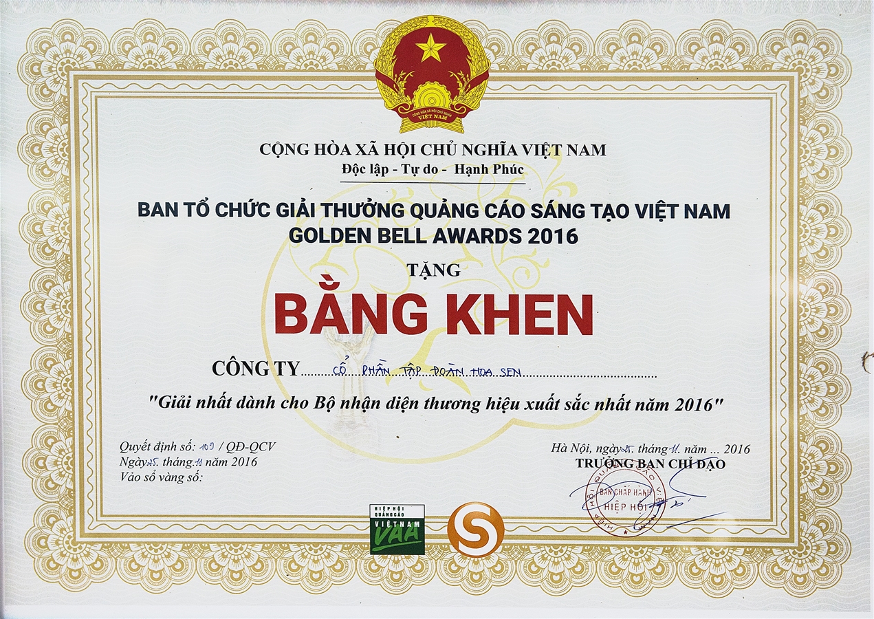 2 Bang khen danh cho giai nhat Bo nhan dien thuong hieu xuat sac nhat nam 2016 do Ban to chuc Giai thuong Qua Chuong Vang 2016