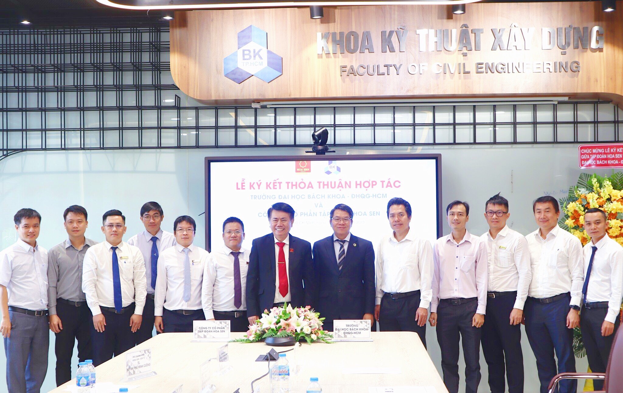 Tập đoàn Hoa Sen ký kết thỏa thuận hợp tác với Trường Đại học Bách Khoa, ĐHQG - HCM 2
