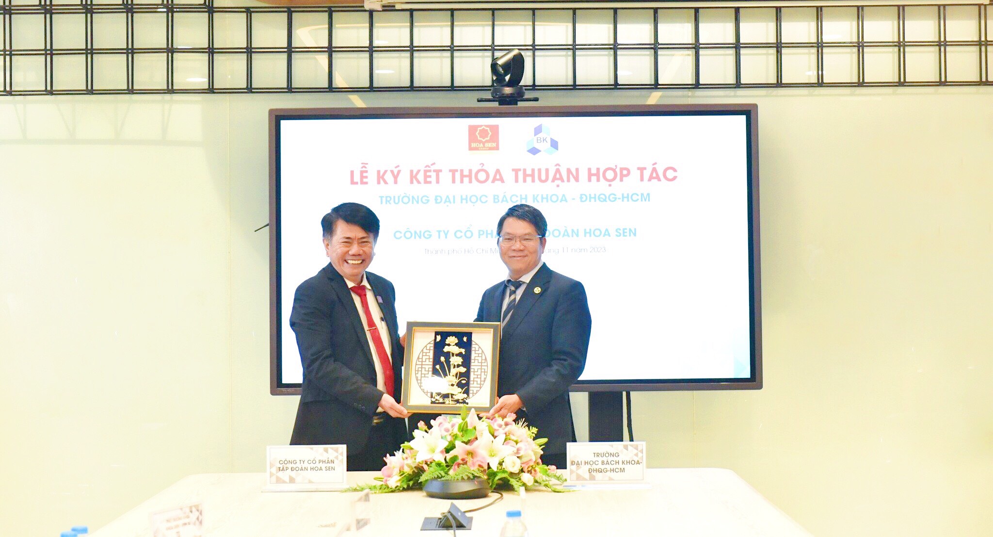 Tập đoàn Hoa Sen ký kết thỏa thuận hợp tác với Trường Đại học Bách Khoa, ĐHQG - HCM 6