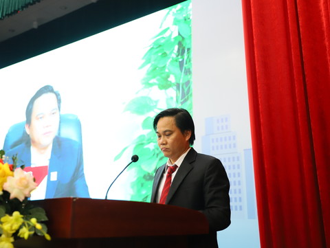 Ông Nguyễn Văn Trường – Giám đốc Công ty Hoa Sen Phú Mỹ (thuộc Tập đoàn Hoa Sen) trình bày tham luận